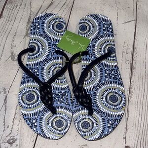 Vera Bradley Blue Circular Starry Night Print Flip Flops Size Medium 7/8
